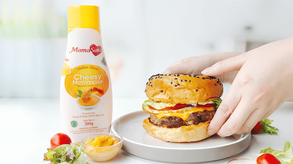 Intip Cara Bikin Beef Burger Cheesy Mayo MamaSuka Ini, Yuk!